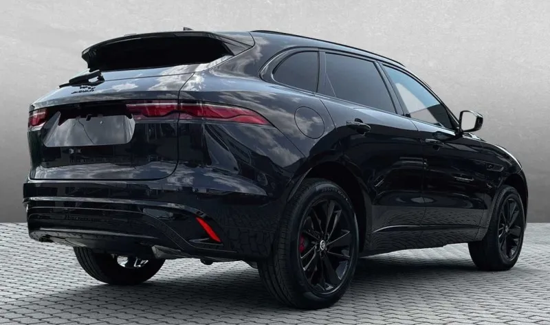 Jaguar F-PACE P250 AWD R-Dynamic SE =NEW= Black Pack Гаранци Image 2